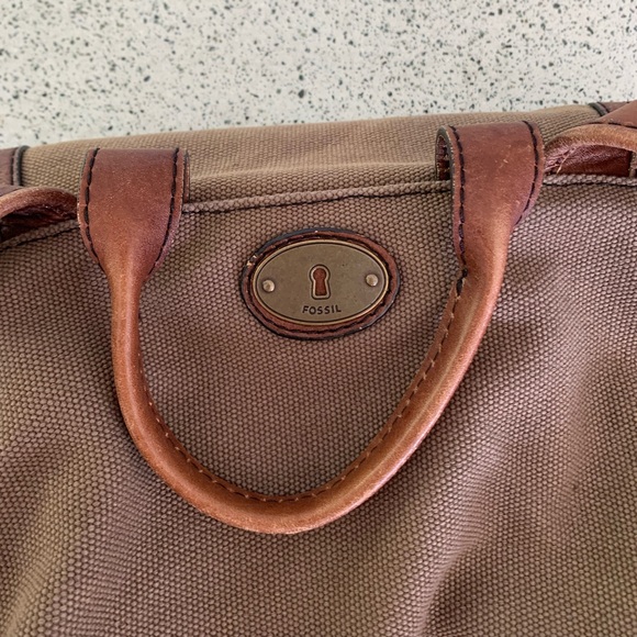 FOSSIL Vintage Drawstring Rucksack - Picture 8 of 16